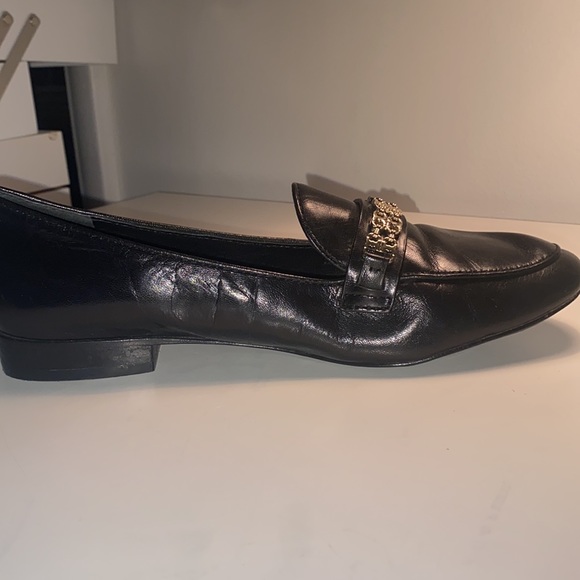 Tory Burch | black Leather Chain-Link Accents Loafers | size 7.5 - Picture 11 of 13